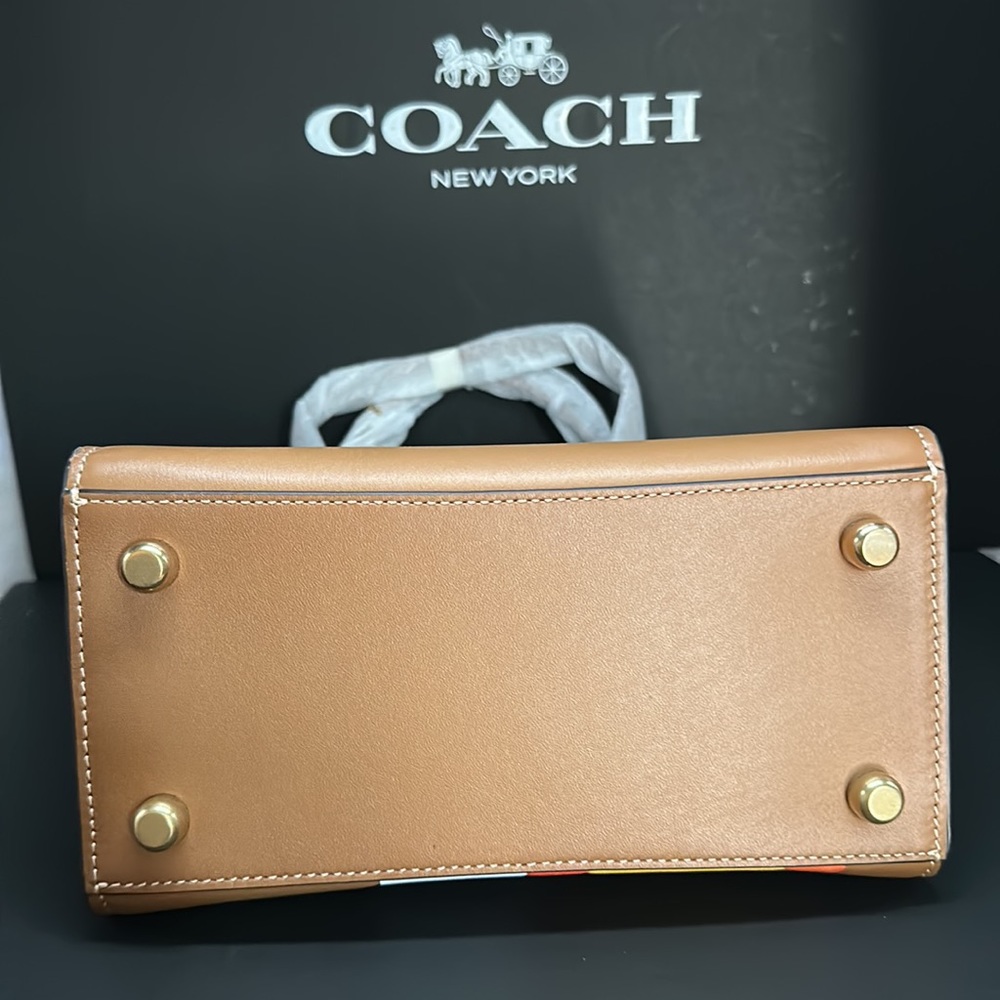 Coach X Tom Wesselmann Cashin Carry Tote 22 Leather Flower Floral ca128 Bag NWT - Picture 8 of 9